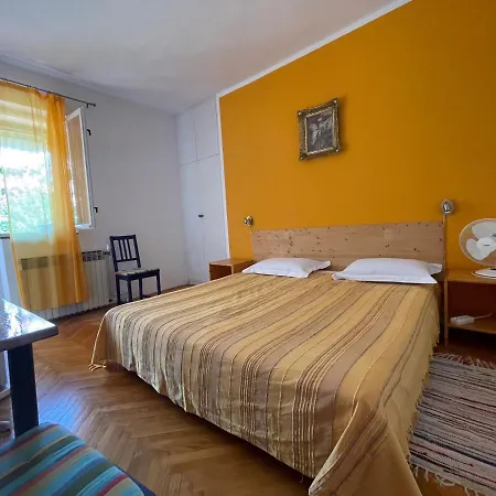 Hvar - Double Bedroom With Private Bathroom Jelsa (Hvar)