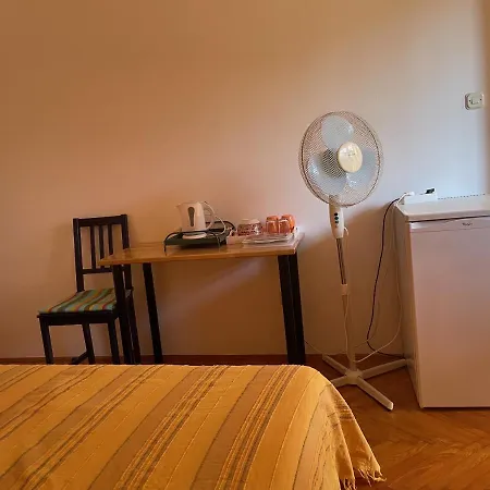 Hvar - Double Bedroom With Private Bathroom *