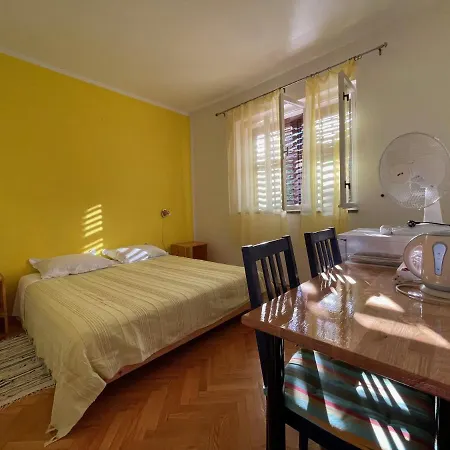 Guest house Hvar - Double Bedroom With Private Bathroom Jelsa (Hvar)