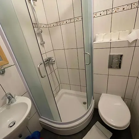 Gasthof S3 - Double With Private Bathroom Next Door In On Hvar Jelsa (Hvar)