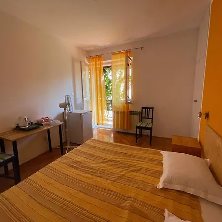 S3 - Double With Private Bathroom Next Door In On Hvar Gasthof Jelsa (Hvar)
