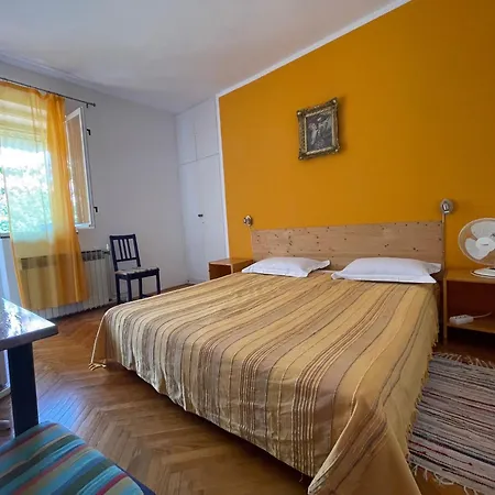 S3 - Double With Private Bathroom Next Door In On Hvar